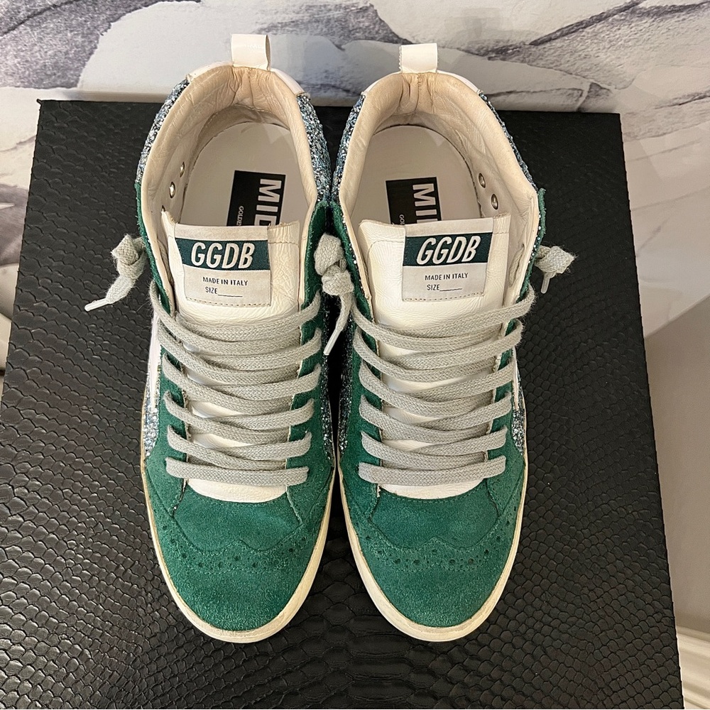 Golden Goose Green White Glitter Low-Top Sneakers - Picture 6 of 15